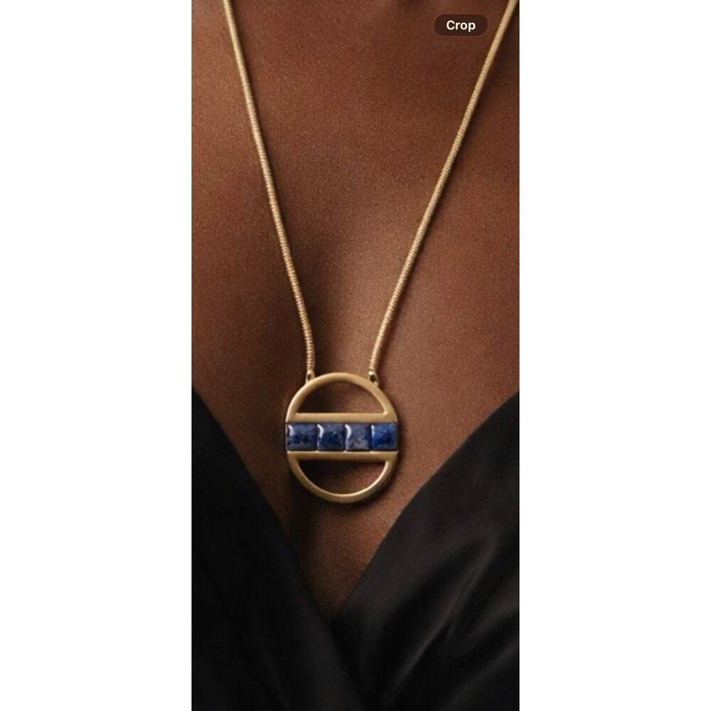 Banana Republic Gold Tone Lapis Lazuli Pendant Necklace 30 Inch Vintage